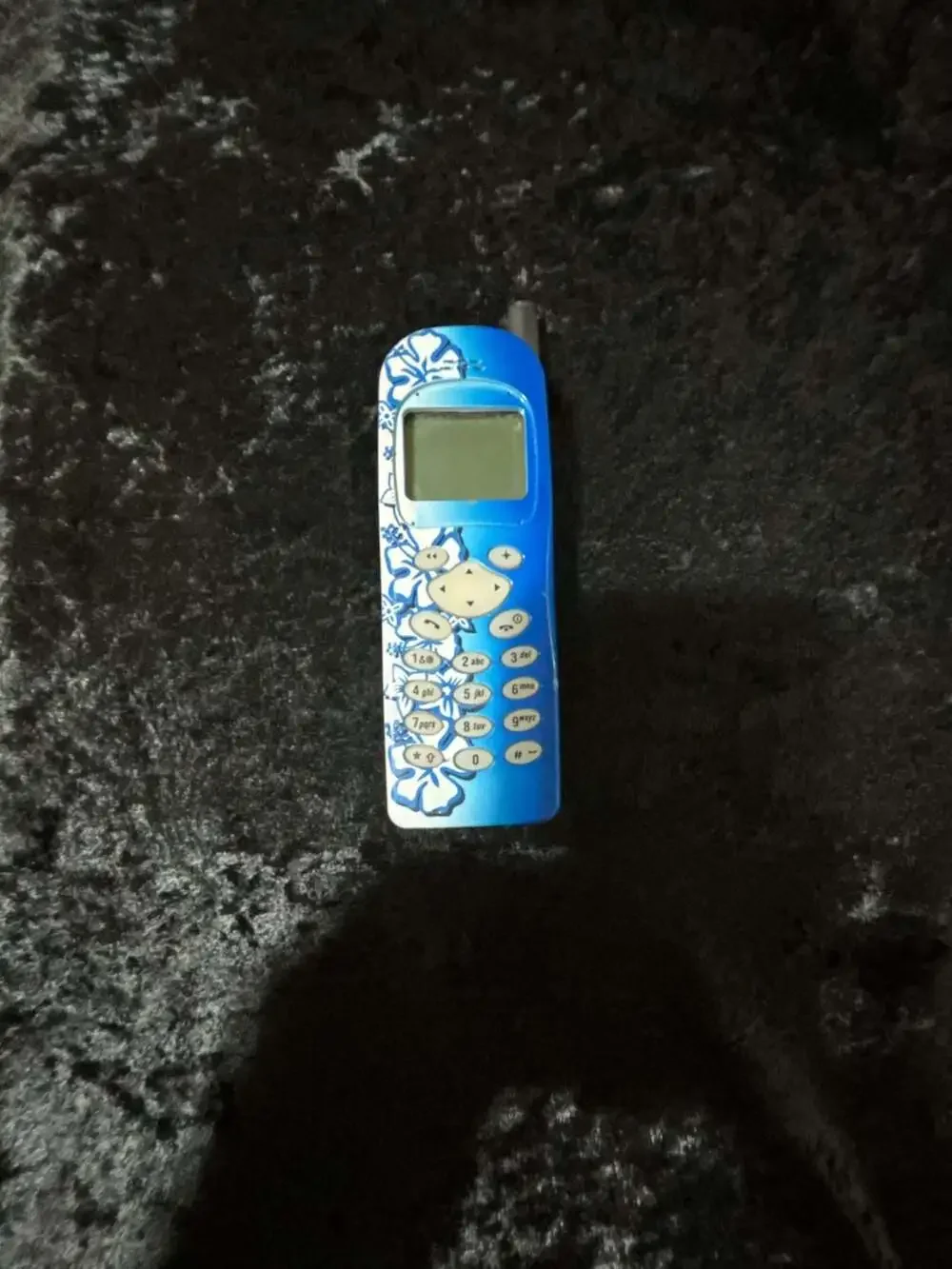 Kyocera Vintage Blue Floral Cell Phone with Antenna